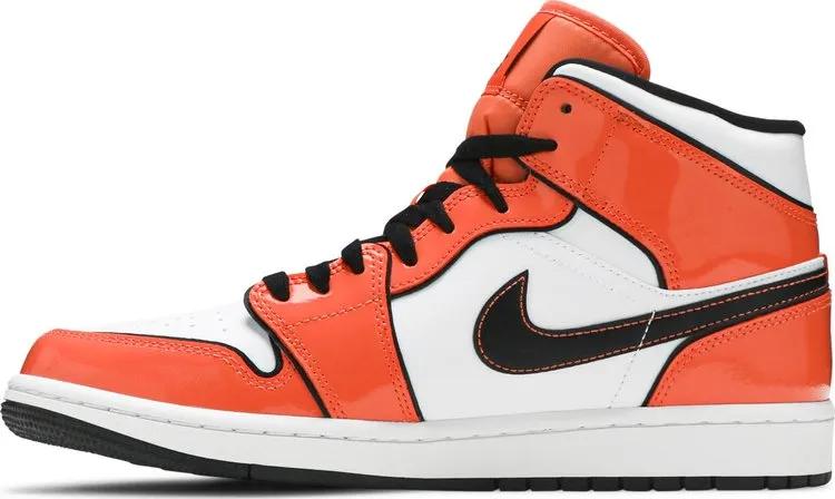 Air Jordan 1 Mid SE Turf Orange