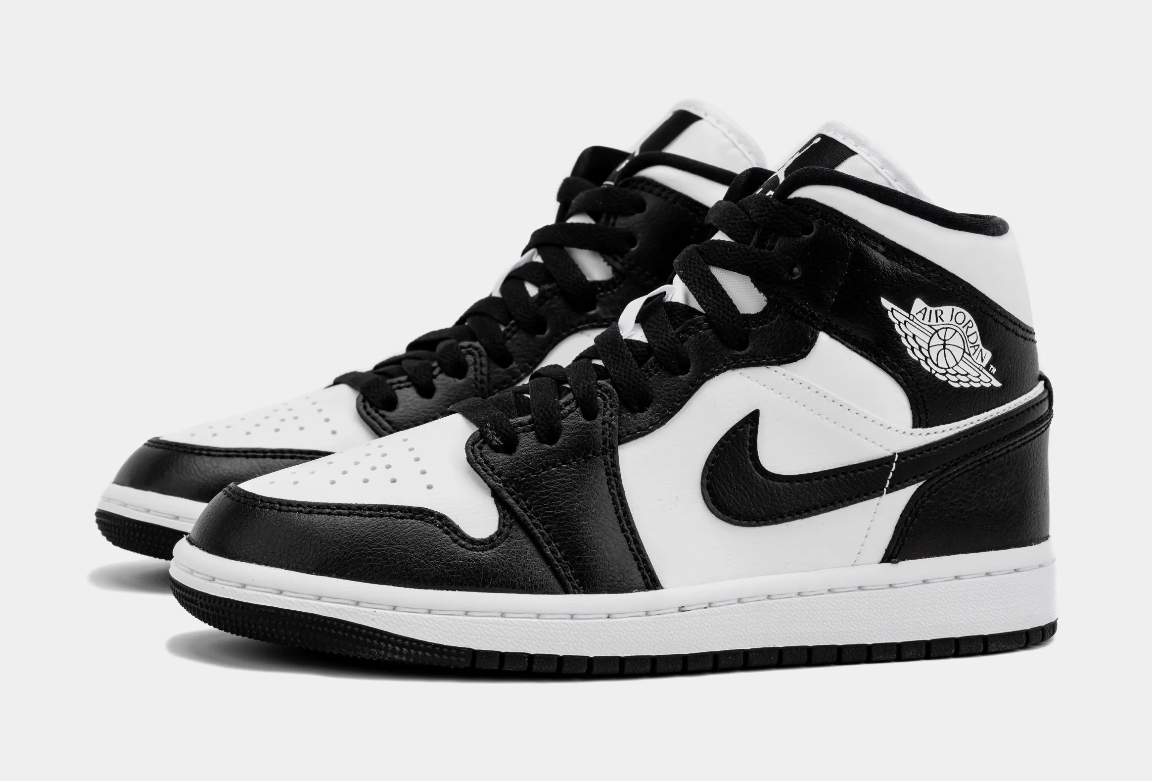 Air Jordan 1 Retro Mid Panda Womens Lifestyle Shoes (Black/White)