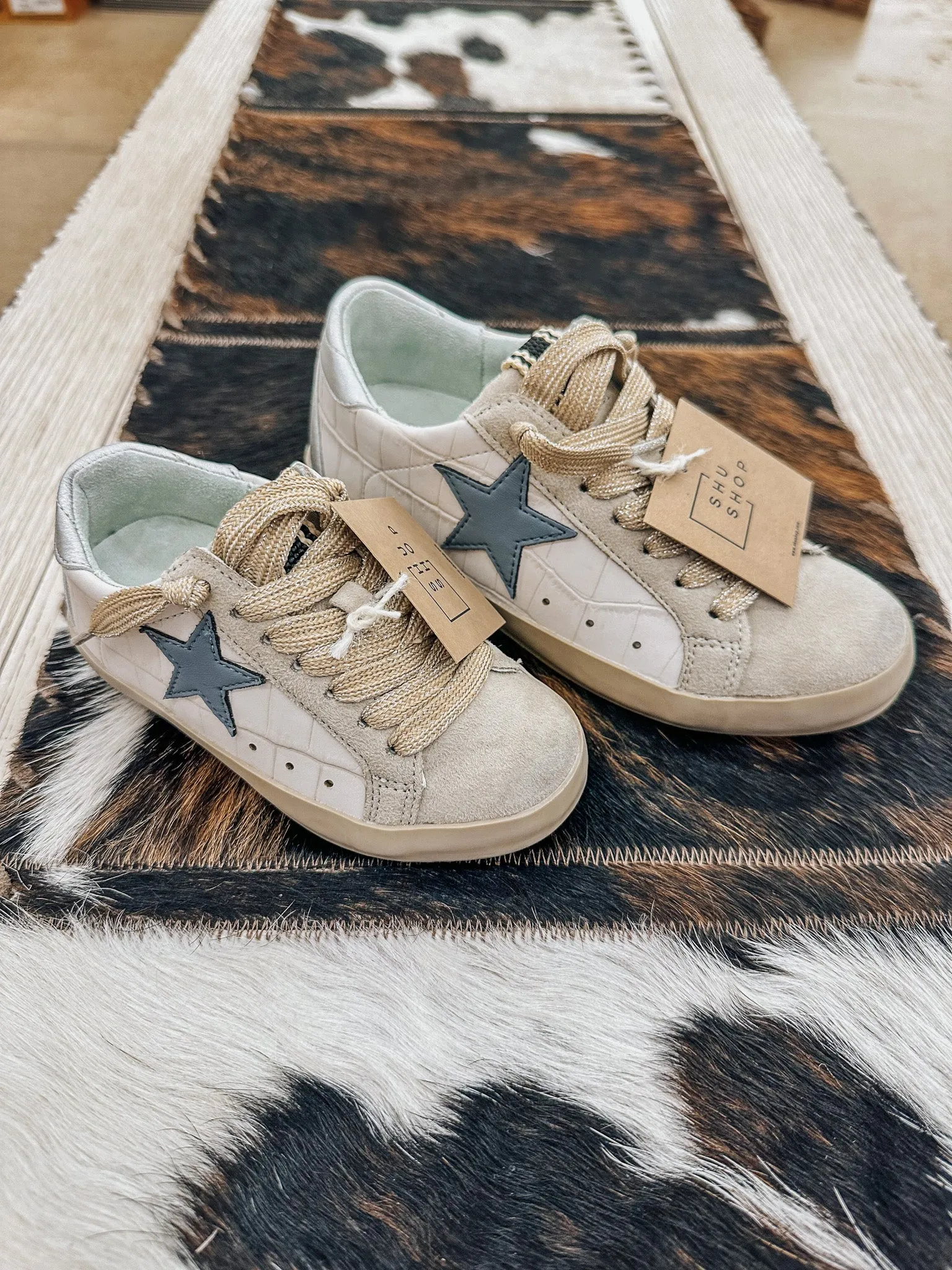 Big Kids Paula Beige Croco Sneaker ShuShop