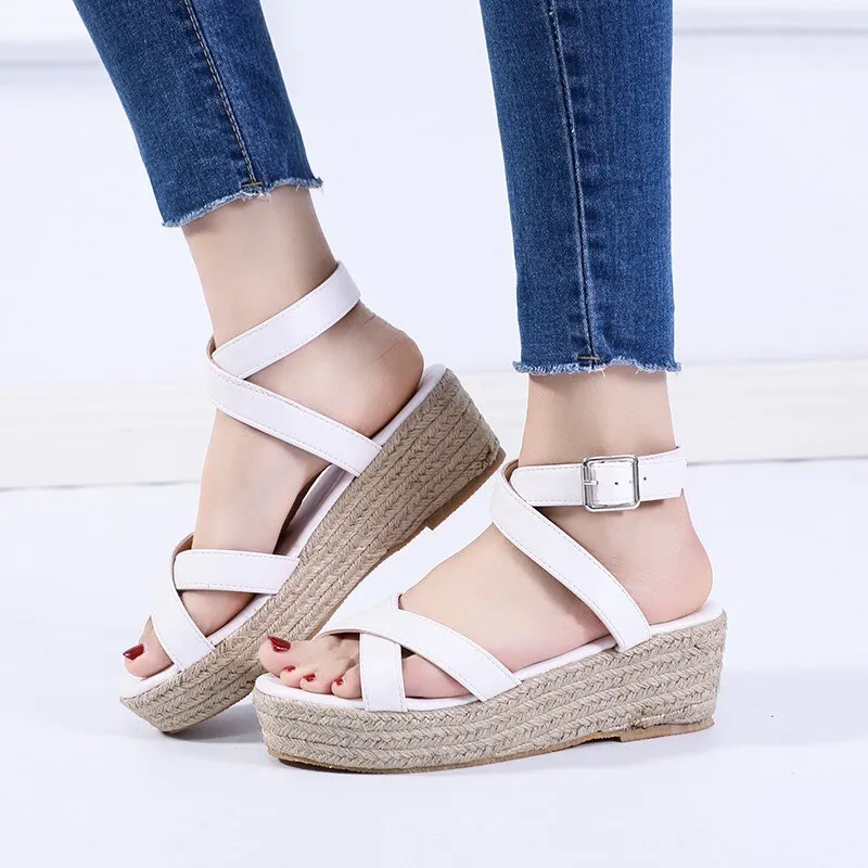 Comfortable Thick Heel Platform Sandals