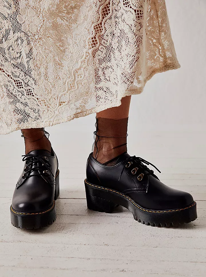 DR. MARTENS LEONA LO BLACK SMOOTH