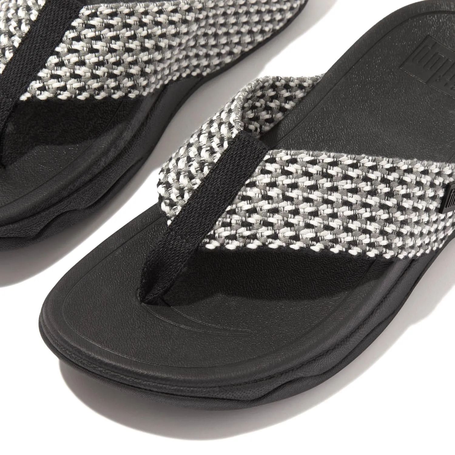 FitFlop Women's Surfa Multi-Tone Webbing Toe-Post Sandals Wedge, Black