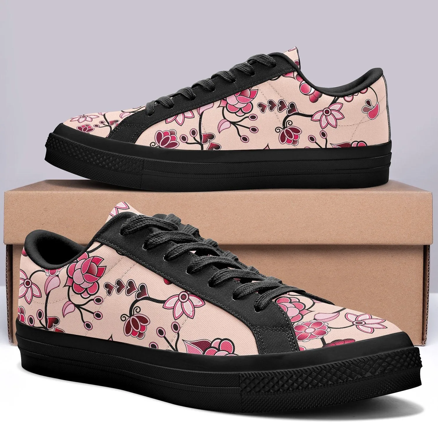 Floral Amour Aapisi Low Top Canvas Shoes Black Sole