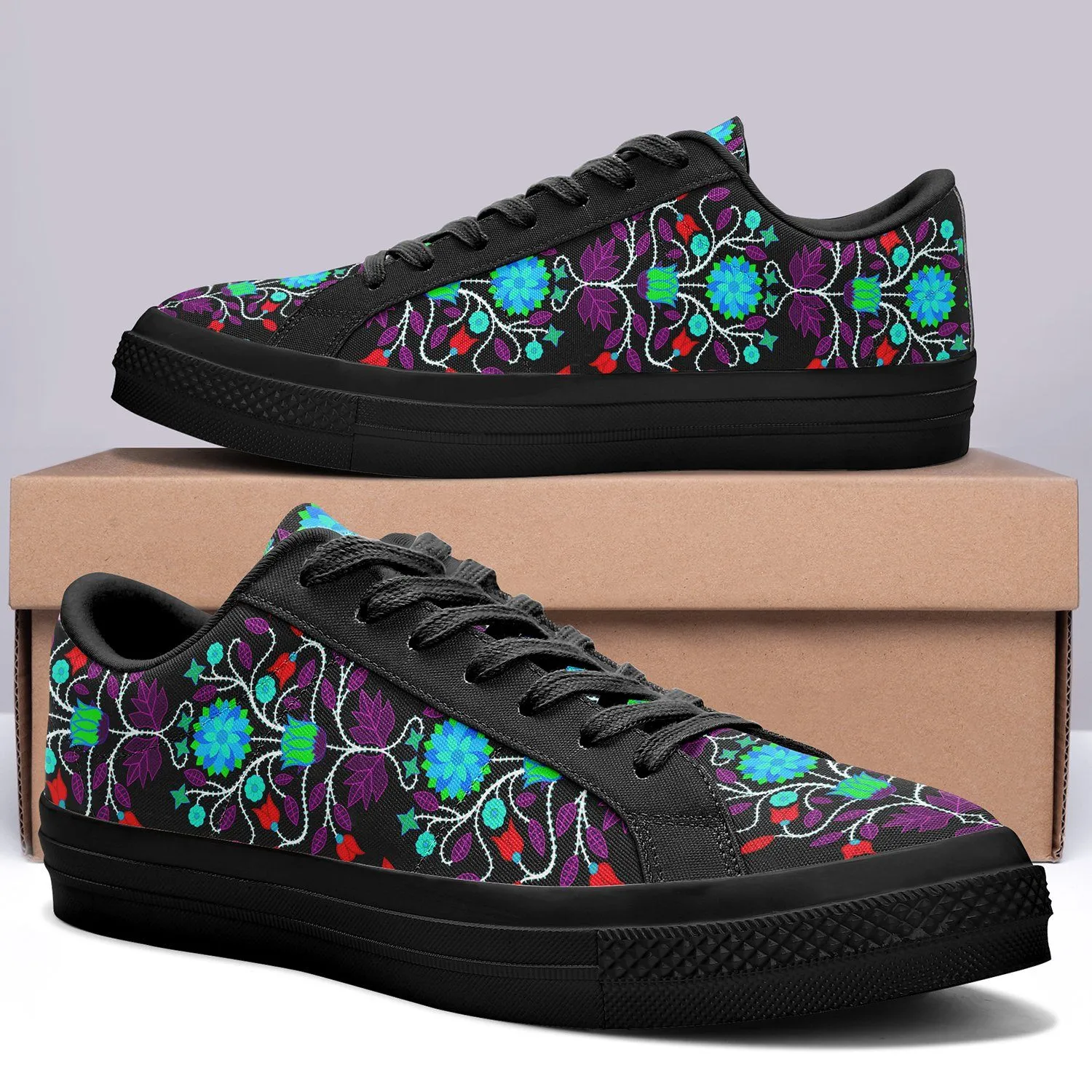 Floral Beadwork Four Clans Winter Aapisi Low Top Canvas Shoes Black Sole