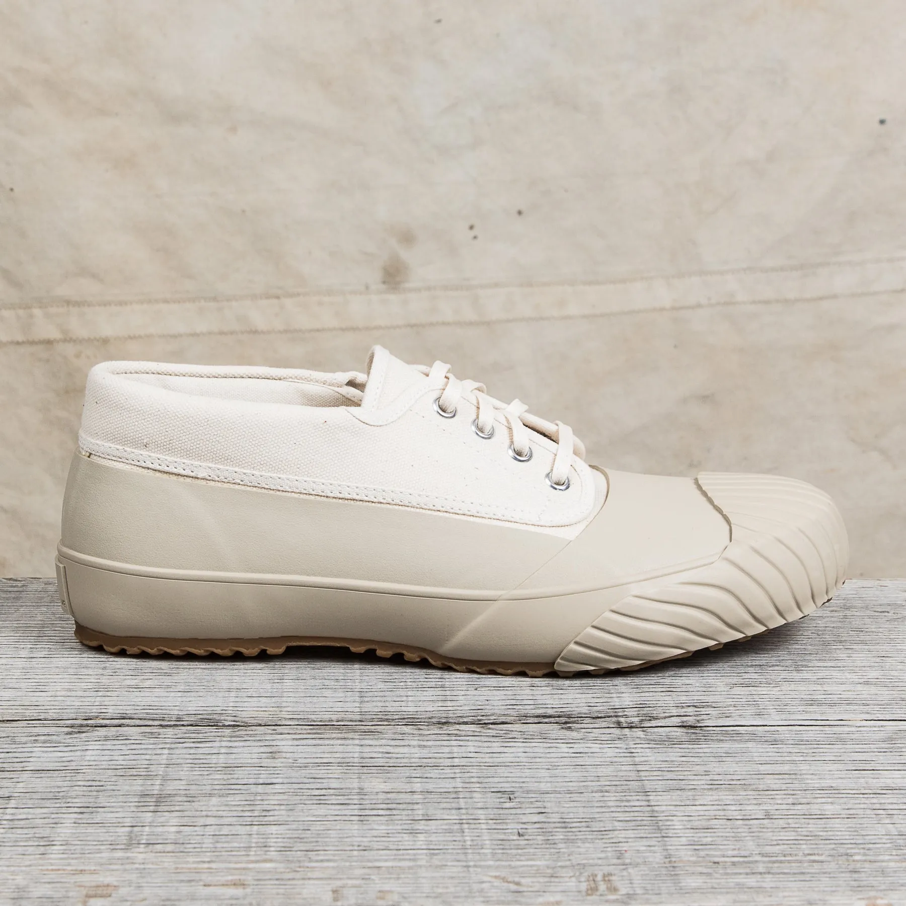 Moonstar Mudguard Vulcanized Rubber Shoes Beige