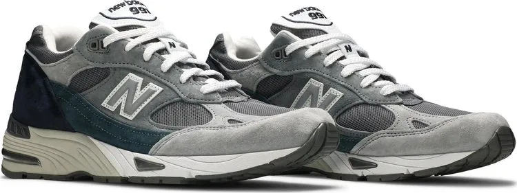 New Balance 991 Made in England 'Nu Block' sneakers, gray