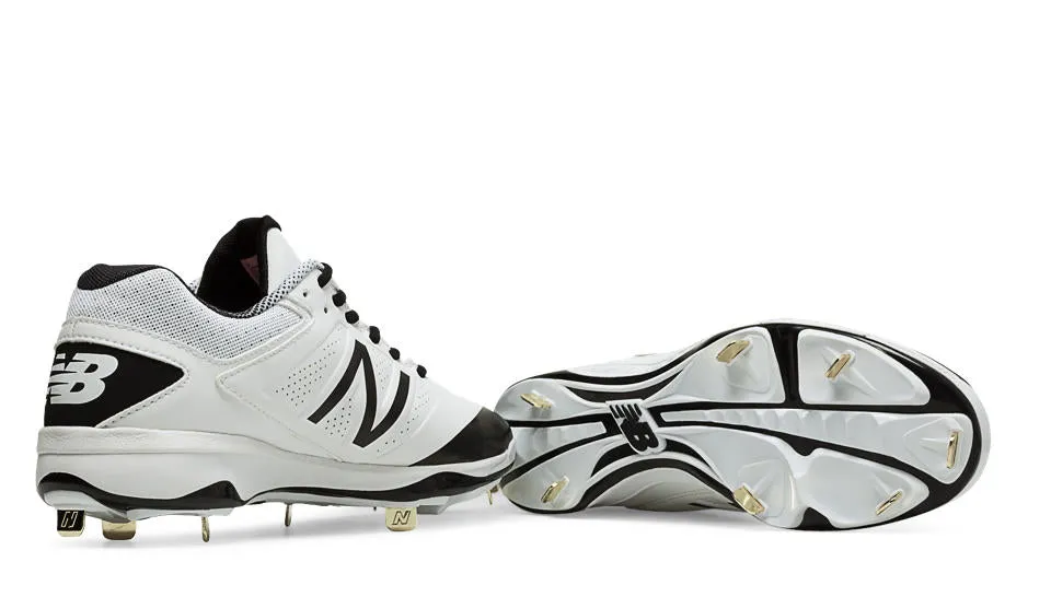 New Balance - White/Black Low 4040v3 Baseball Spikes (L4040WT3)