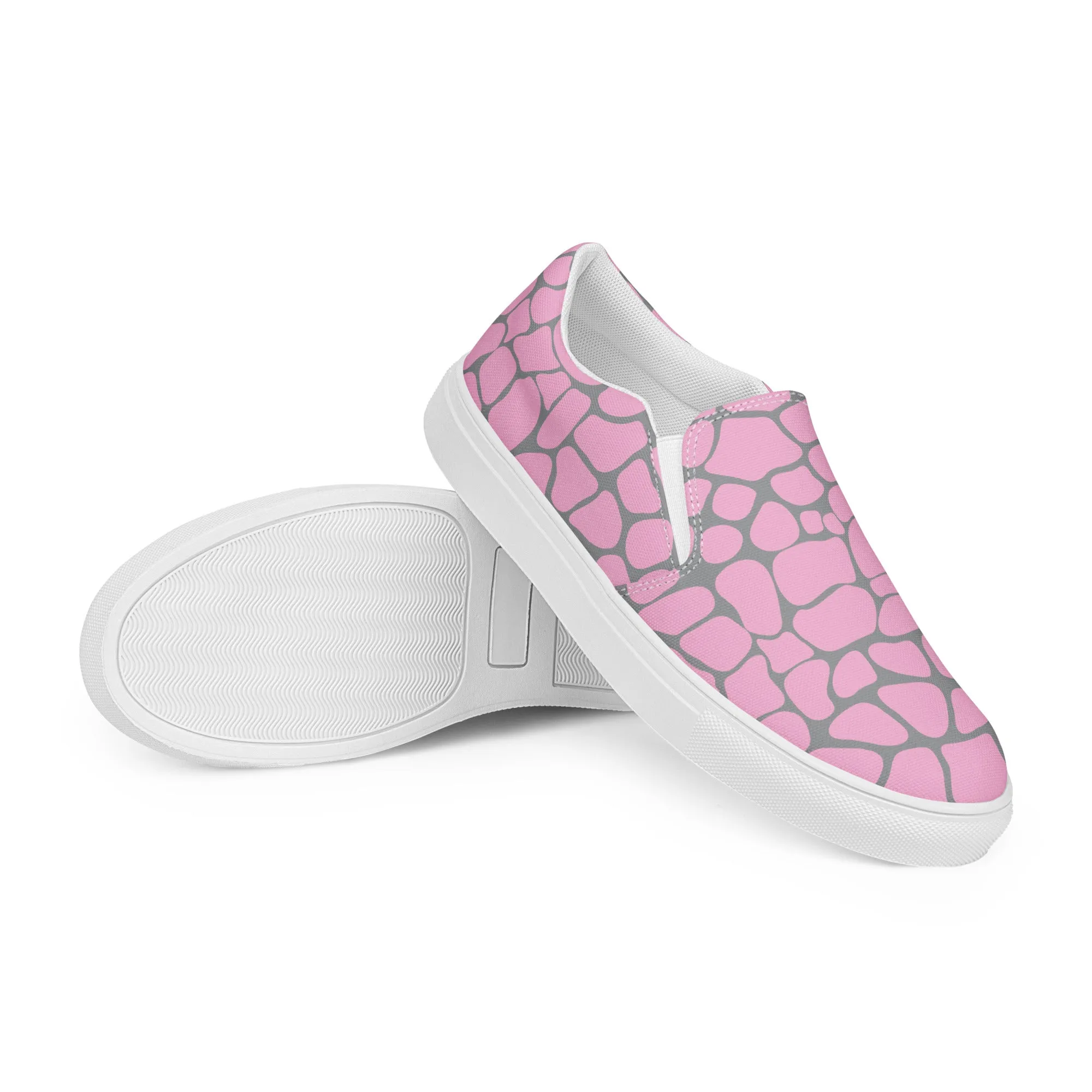 Pink & Gray Giraffe Print Women’s slip-on canvas shoes