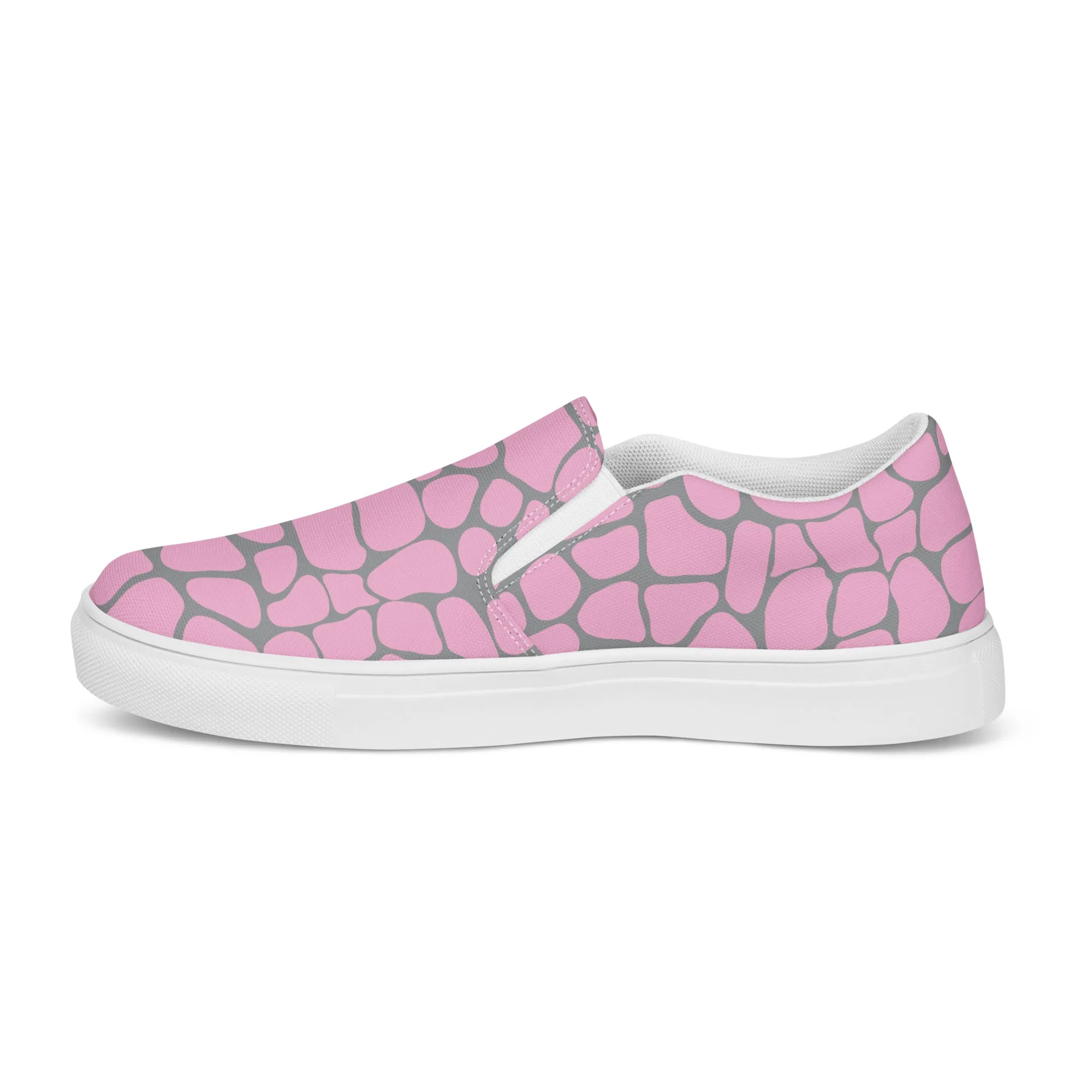 Pink & Gray Giraffe Print Women’s slip-on canvas shoes