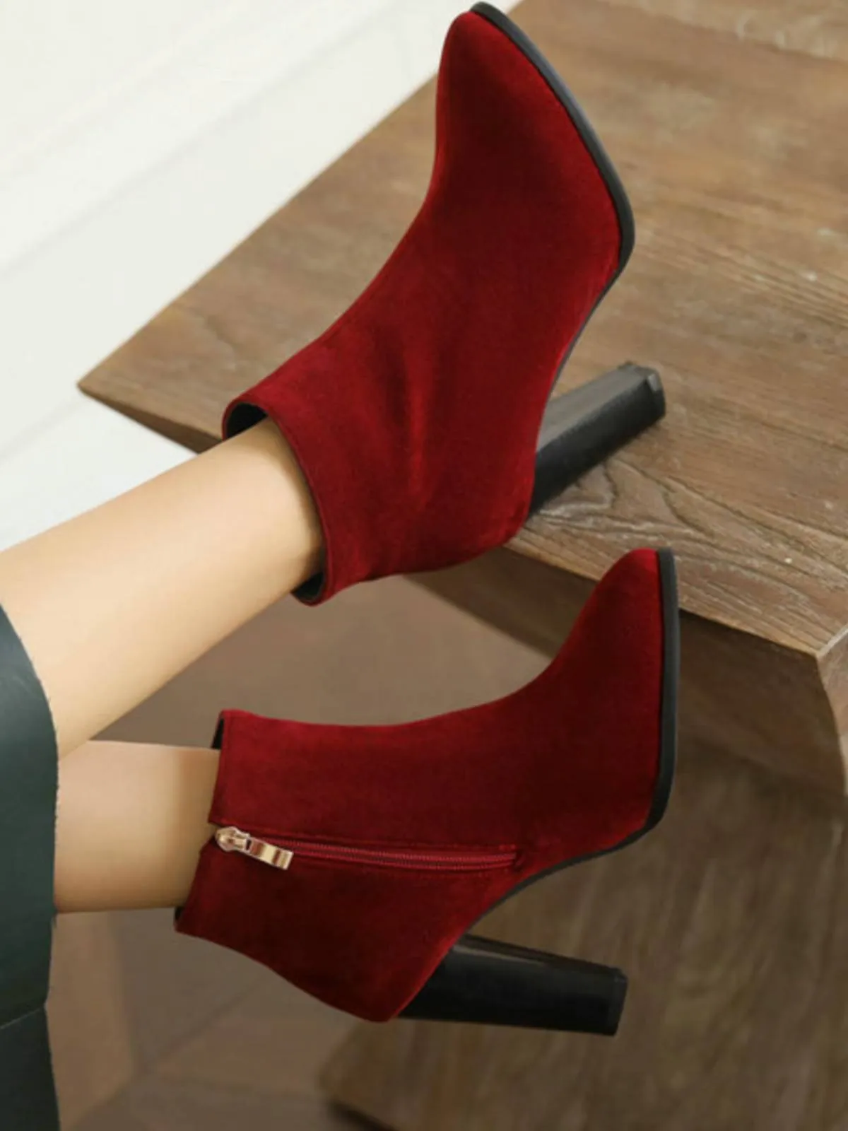 Retro Fleece Solid Color High Heel Boots