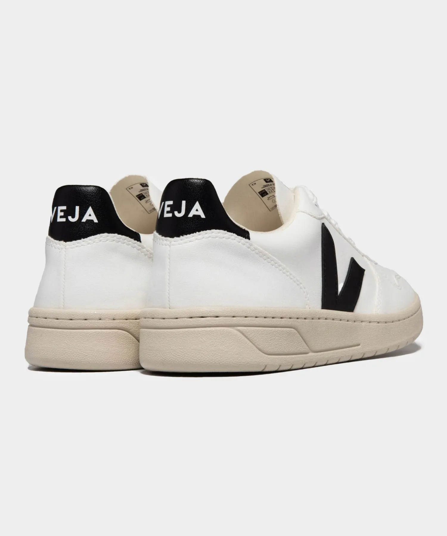 Veja V-10 CWL White / Black