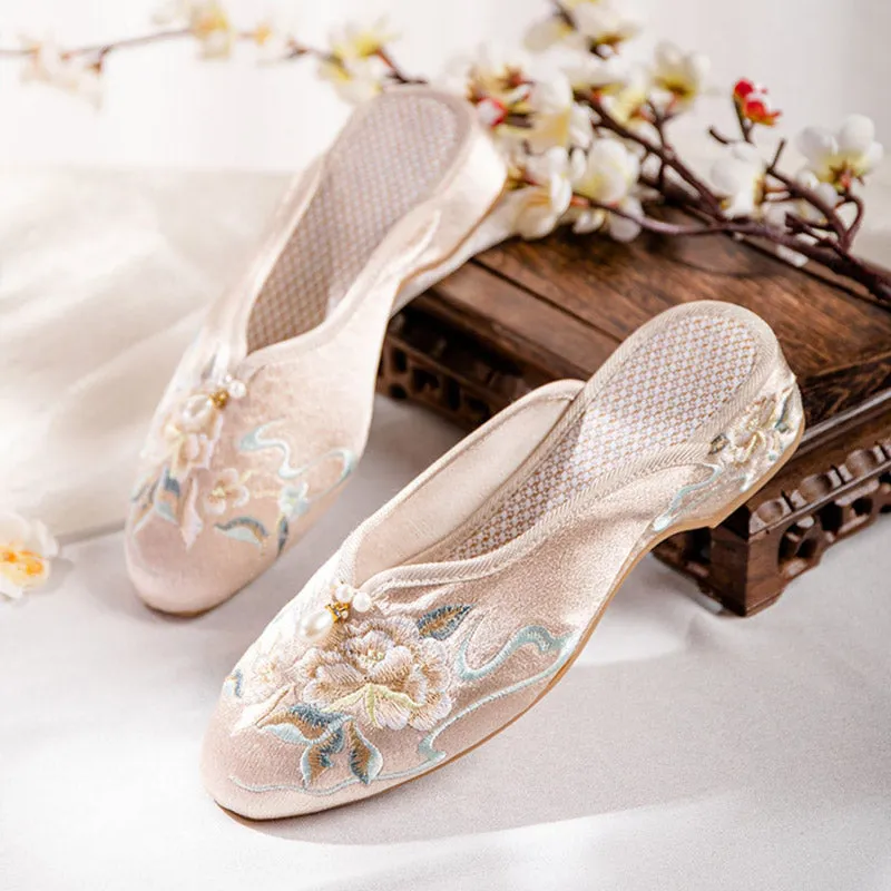 Vintage Peony Embroidery Pearl Buckle Slippers