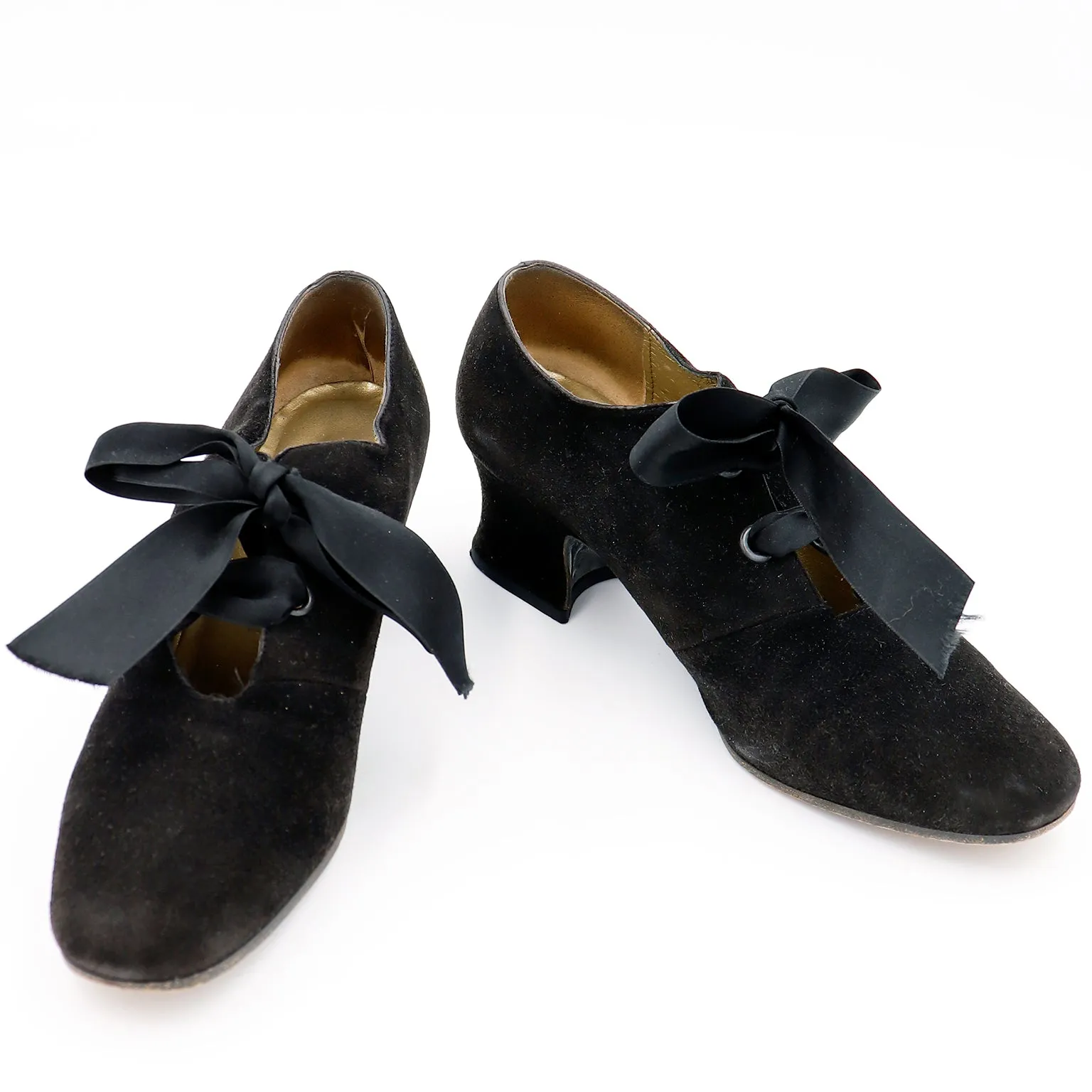 Vintage Yves Saint Laurent Black Suede Tie Shoes 7M