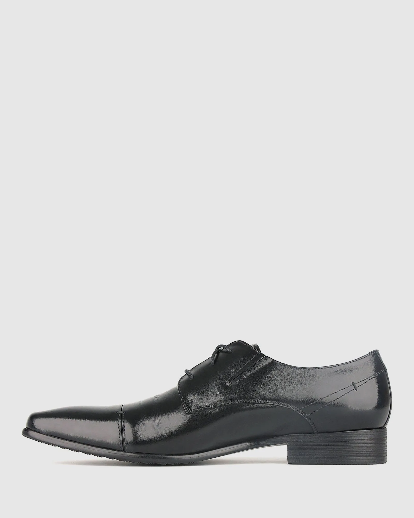 Wider Fit DEFIANT Leather Dress Shoes