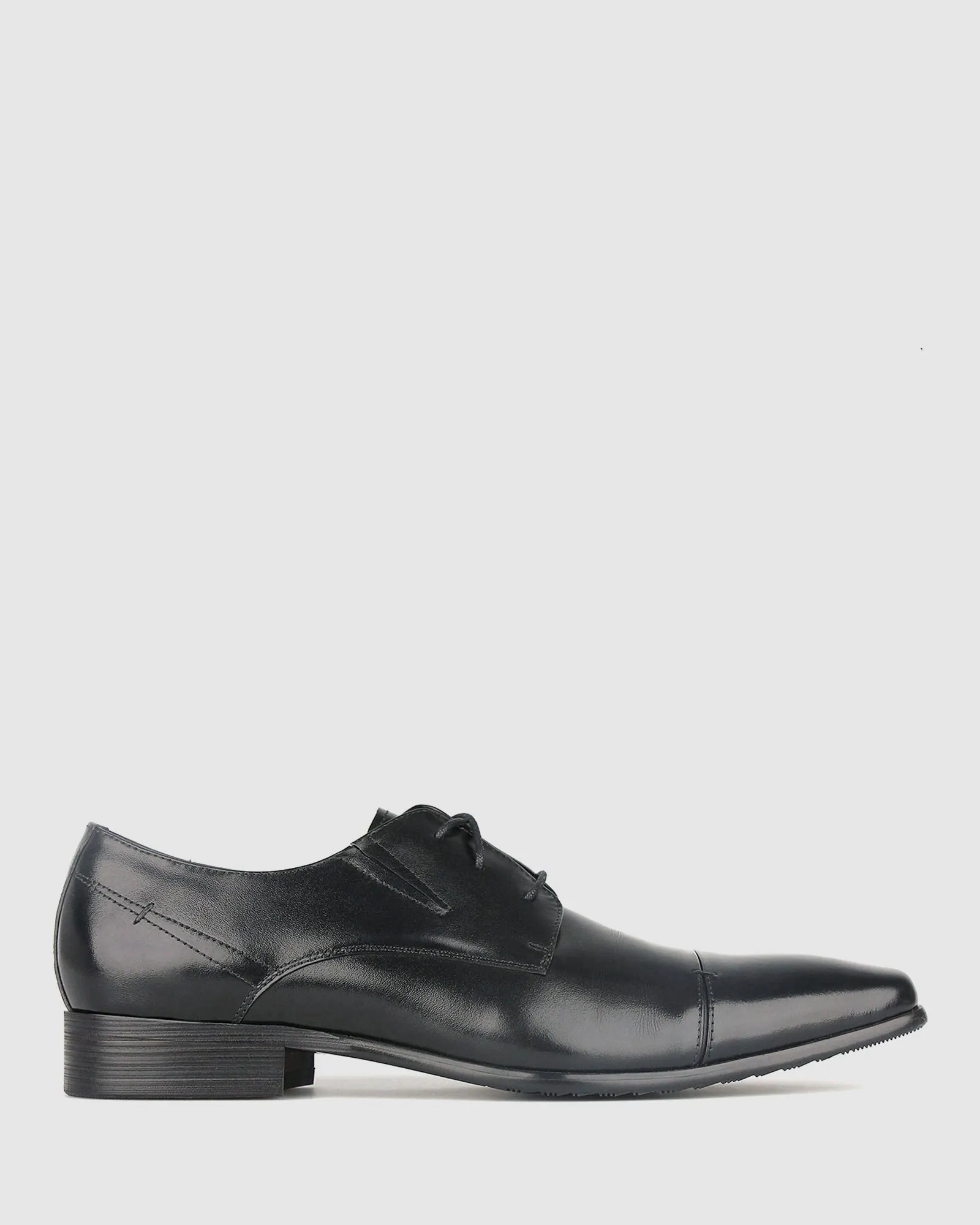 Wider Fit DEFIANT Leather Dress Shoes